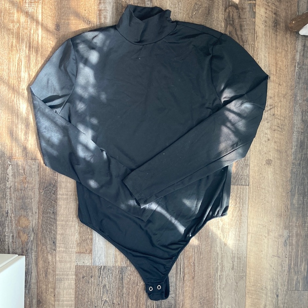 Black body suit - Cara Santana x APT.9